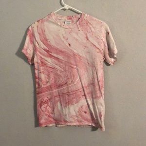the dyed shirt